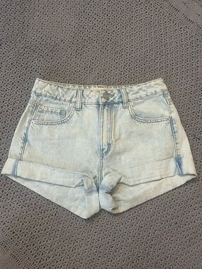 Garage • Light Blue Rolled Hem Mom Style Denim Shorts